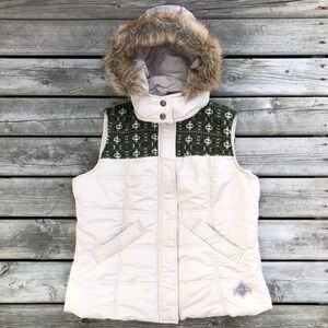 Beaver Canoe by Roots Aztec Vest.